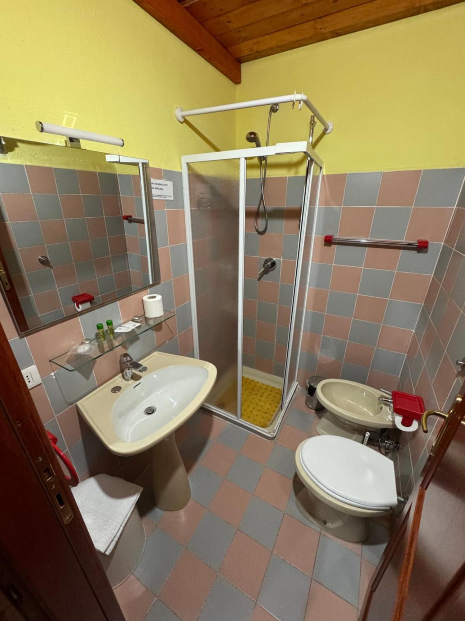 B&B Muggianeddu Tonara Esterno foto